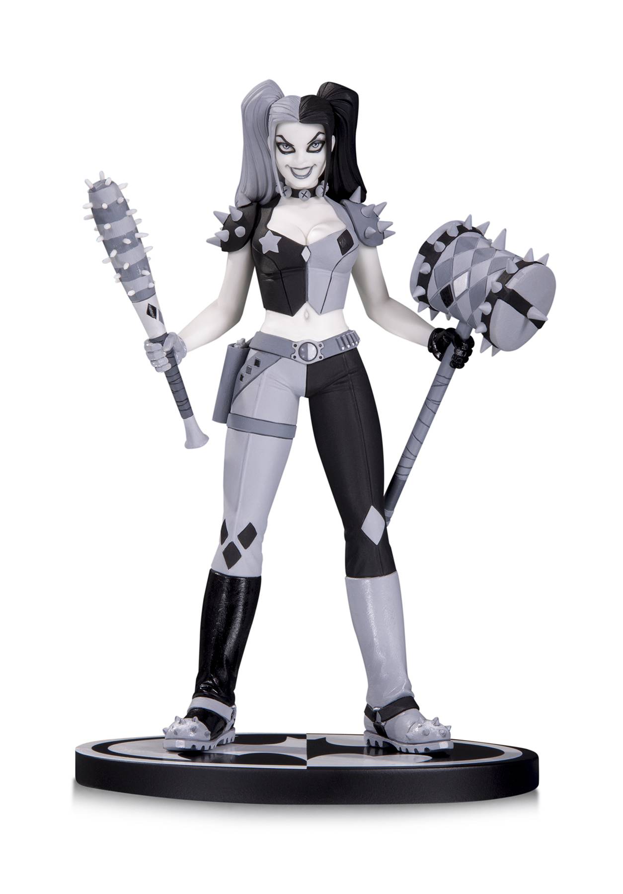 black and white harley quinn statue